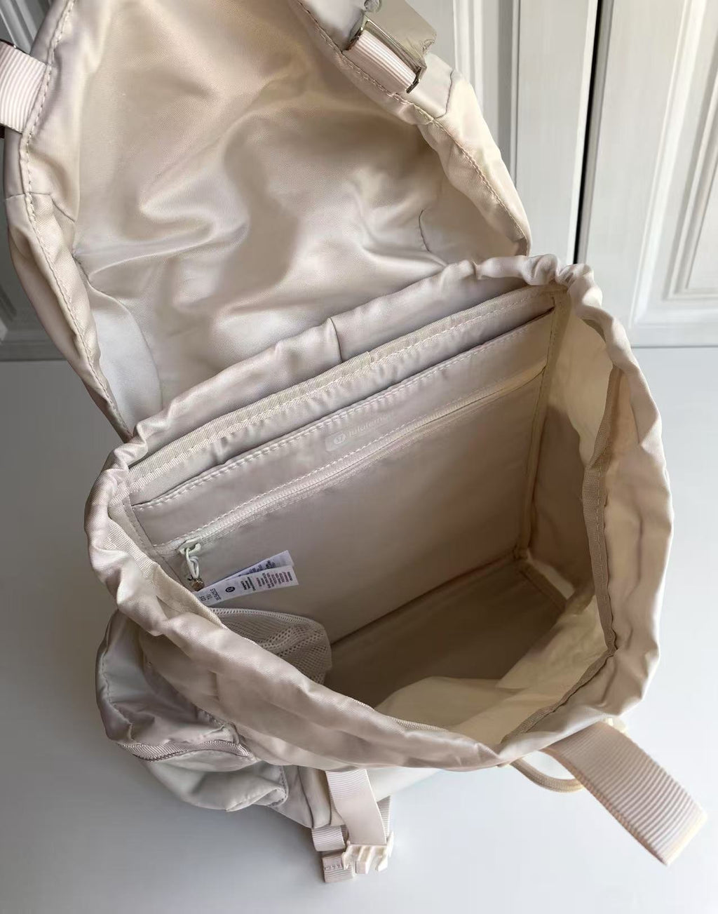 Wunderlust 14L Backpack (white)