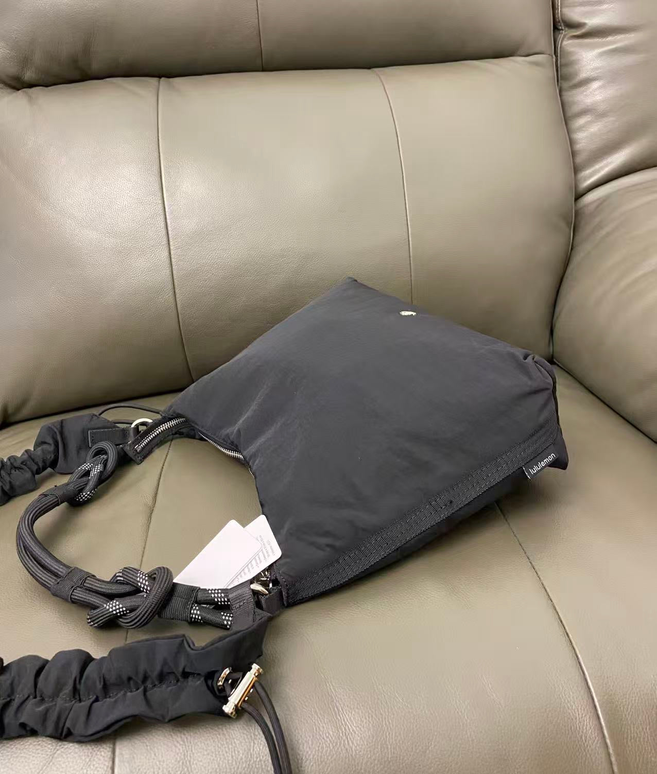 Convertible Ruched Bag 6.5L