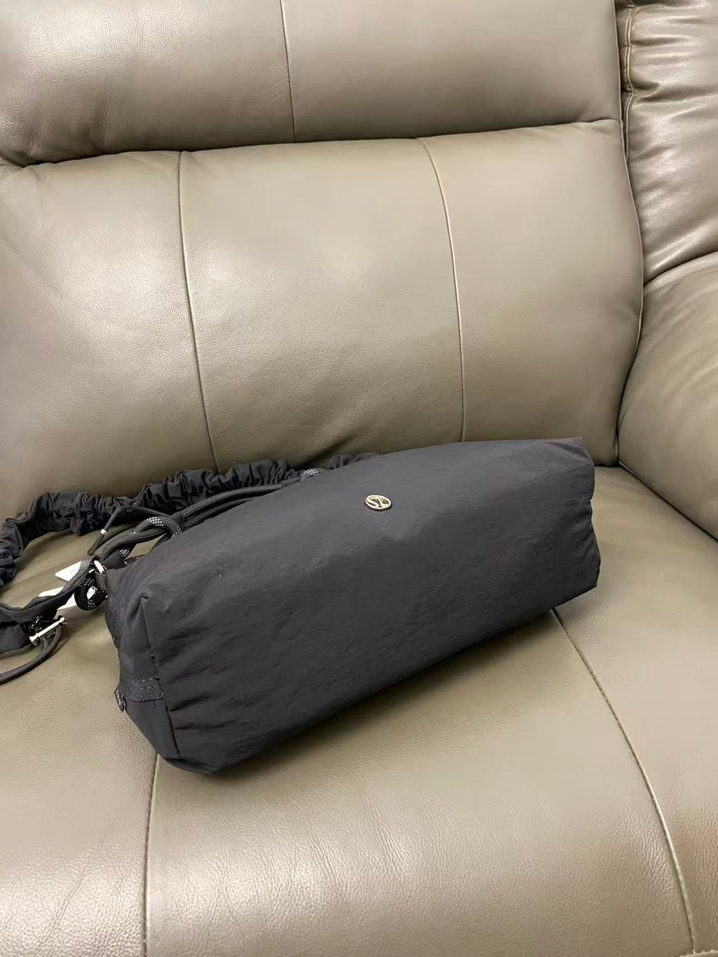 Convertible Ruched Bag 6.5L