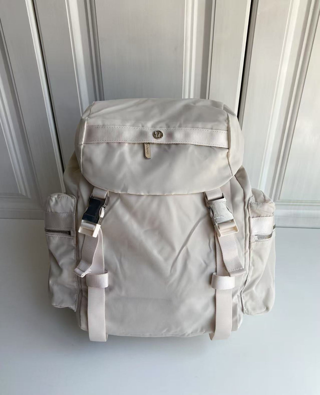 Wunderlust 14L Backpack (white)