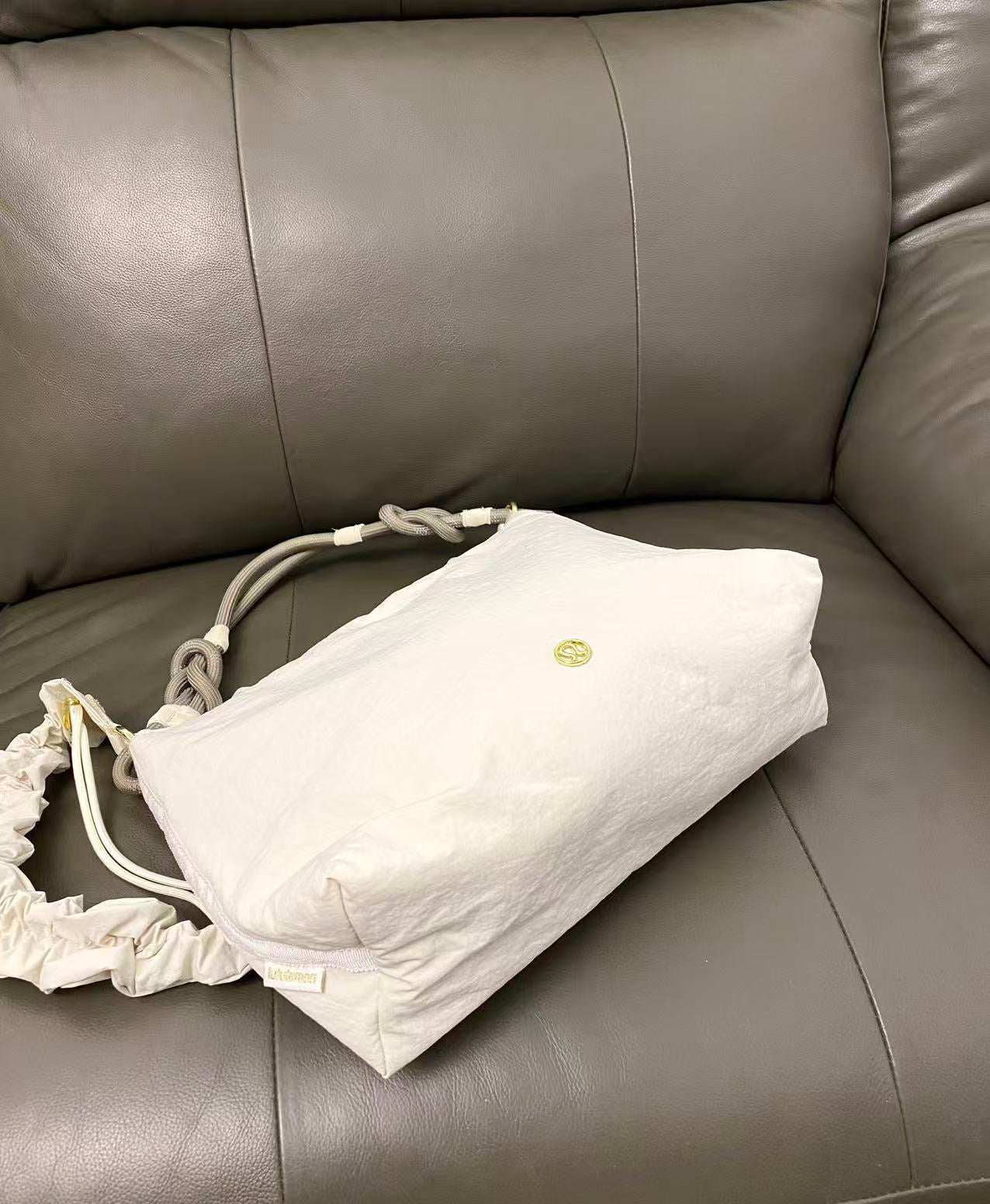 Convertible Ruched Bag 6.5L