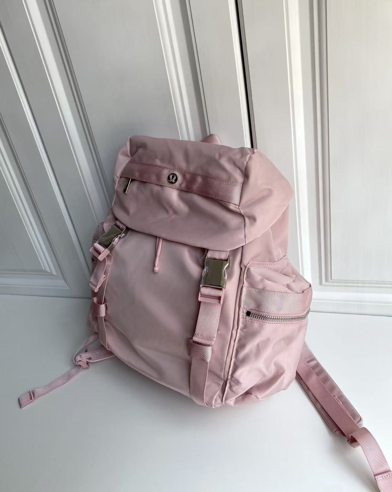Wunderlust 14L Backpack (pink)